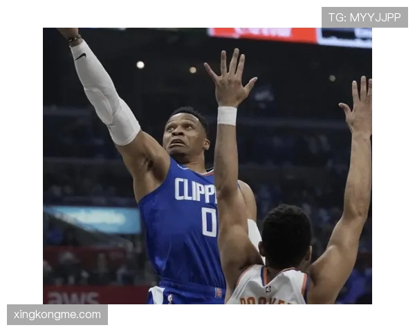 快速开球规则拆解：何时允许VS何时必须等待裁判哨声